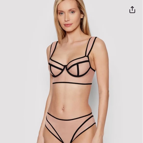 Undress Code In the Clouds set - Picture 16 of 16